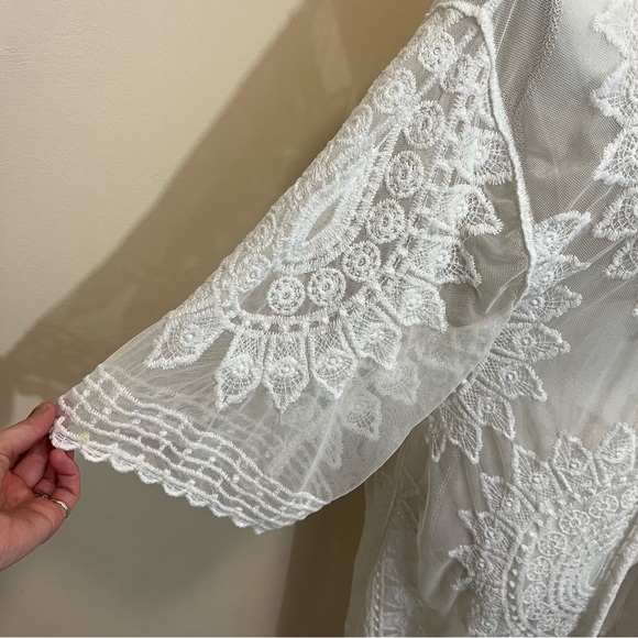 Rachel Zoe OS White Open Long Kimono | Lace Embroidery Coverup - Picture 5 of 13